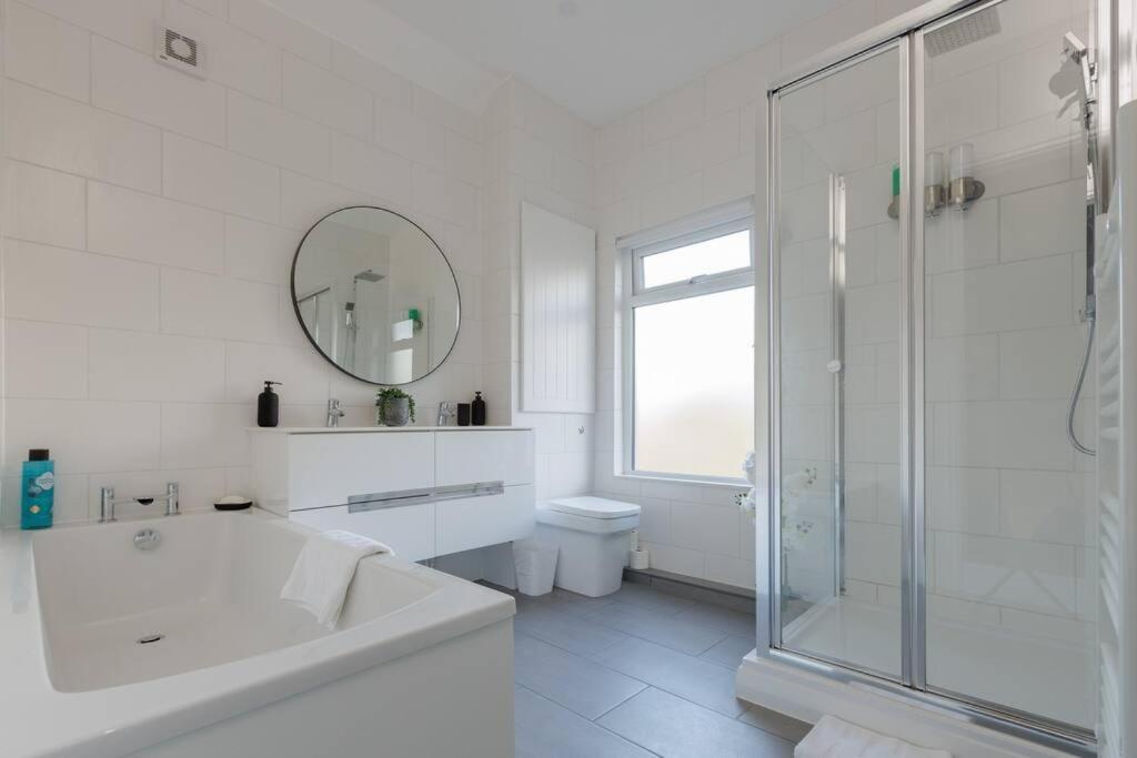 82 Van Road Caerphilly Dış mekan fotoğraf